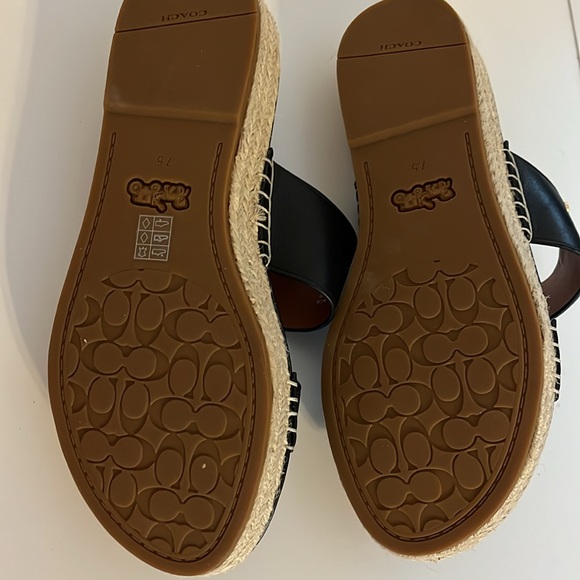NWOT COACH PLATFORM SANDALS - Picture 7 of 7